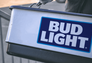 hawking tray Bud Light Pic